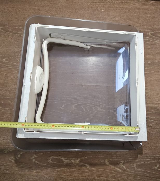 Trapa rulota/autorulotă Dometic 40×40 cm Mini Heki Style