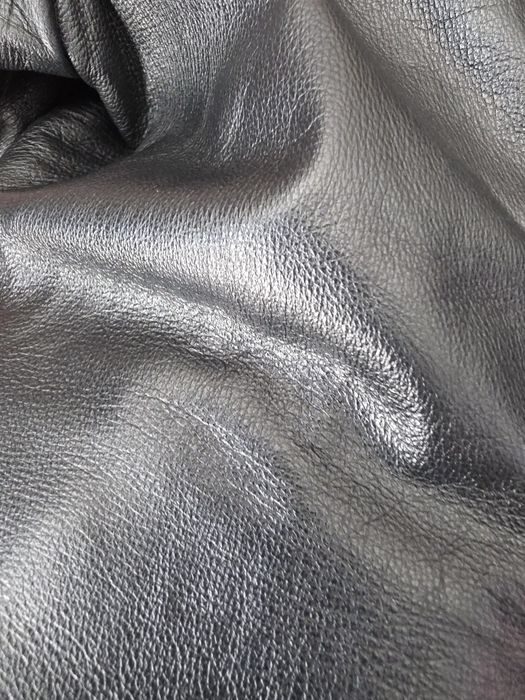 Продам кожаную куртку!