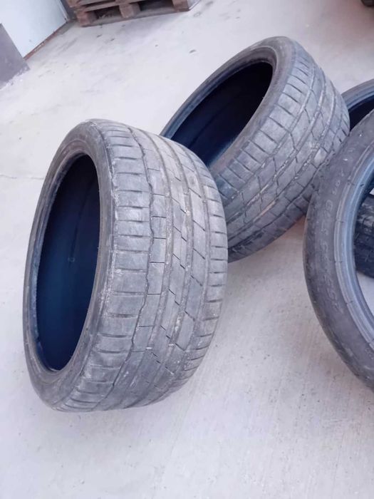 Летни гуми комплект 2х2 255/35/19