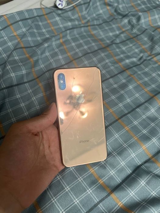 Iphone xs  64 gb