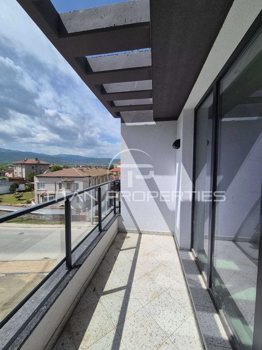 Продава се Двустаен апартамент в Пловдив, Коматево - 63 кв.м за 1446 €/кв.м - Снимка #8