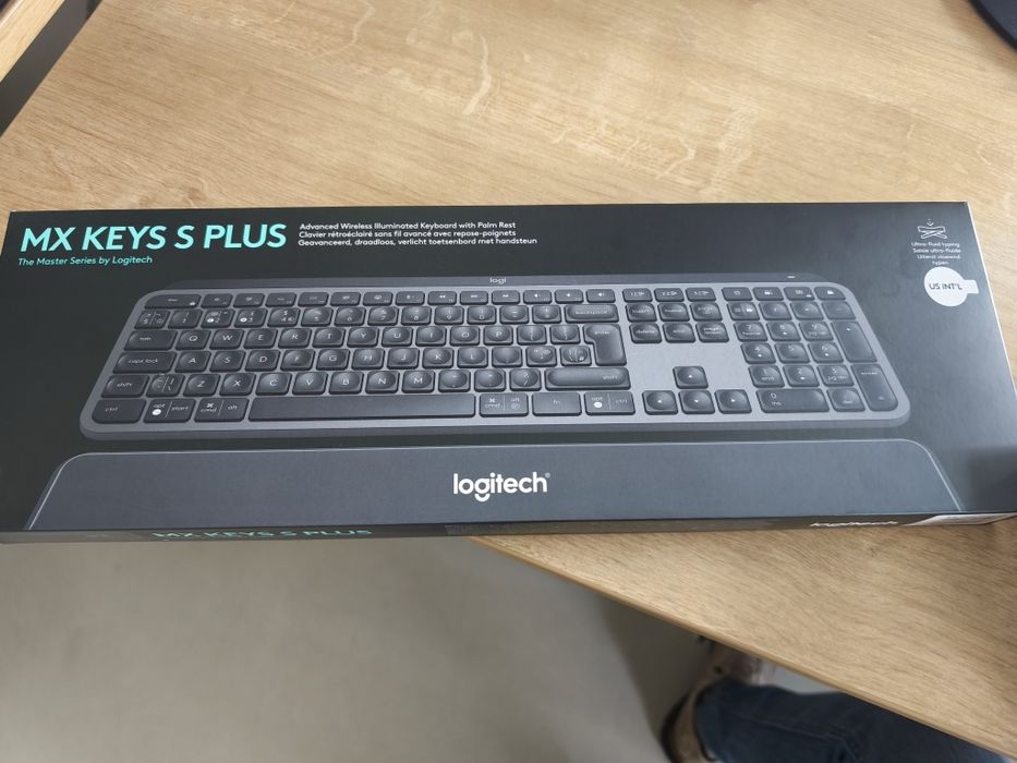 Tastatura+Mouse Logitech. Logitech MX Keys plus & mouse MX anywhere 3S