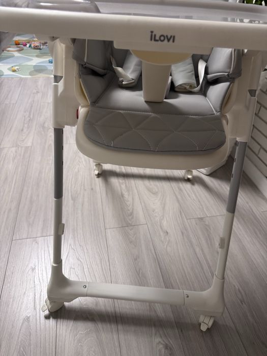 Детский стулчик Ilove на колесиках