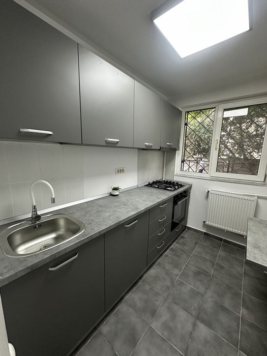 Garsoniera de inchiriat zona Titan 399€