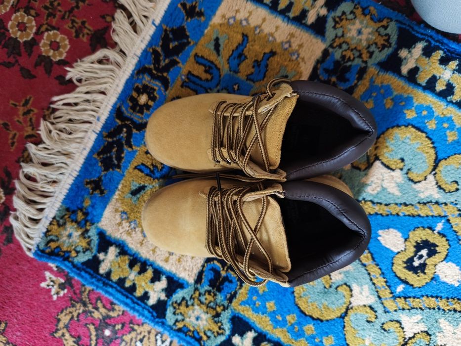 Bocanci NOI mărimea 37