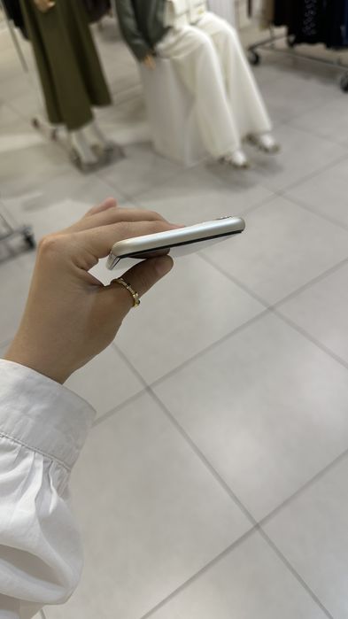 Iphone 11 holati zor