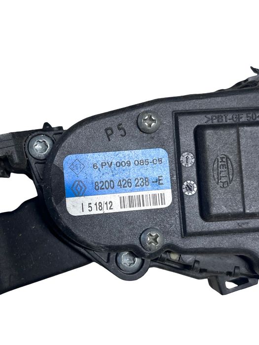 Pedala De Acceleratie Renault Twingo Ii Cn0_ 2007 -> 8200426238