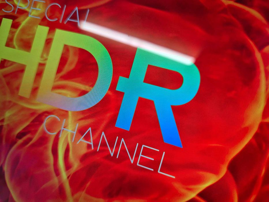 Преносим монитор EVICIV 4K 15.6 инча, 3840 x 2160 UHD, 100% sRGB IPS