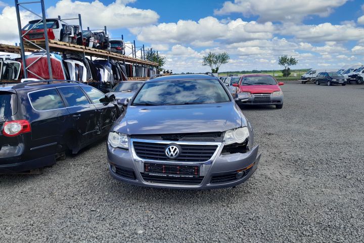 Usita rezervor 3C9809857 3C9809857 Volkswagen VW Passat B6