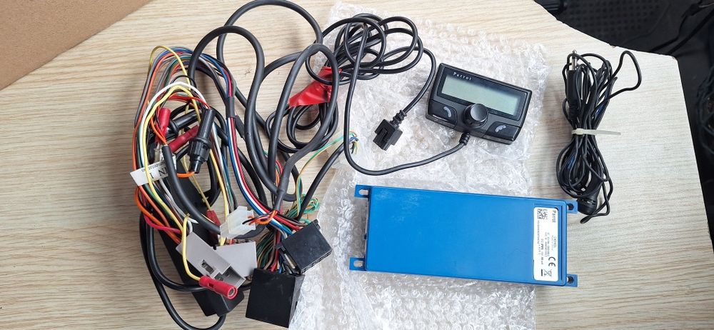 Parrot  ck3100 Хендсфриза автомобил