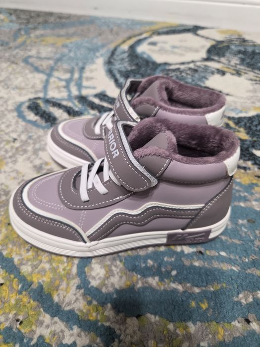 Демисезонные ботинки 28 размера