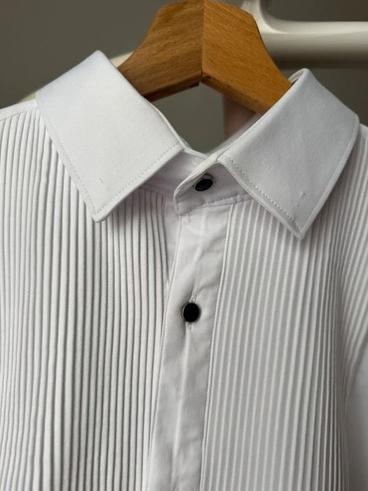 Camasa alba cu pliseuri / plastron pentru nunta