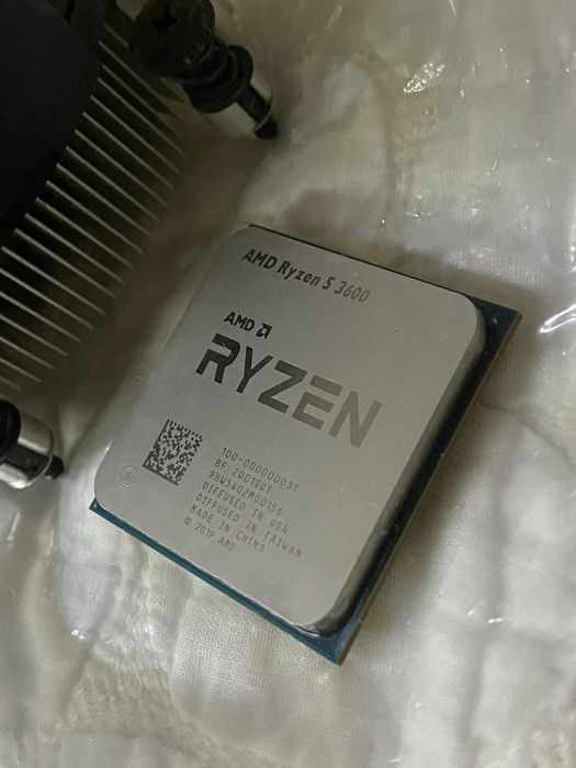AMD Ryzen 5 3600 + Кулер AMD