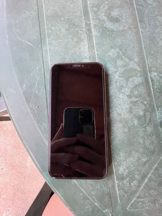 iPhone 11 за части