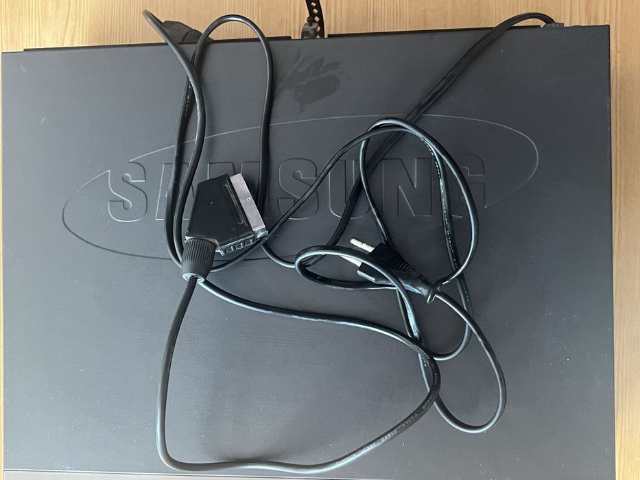 Видик Samsung видеомагнитофон