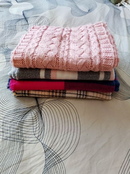 Дамски шалове нови