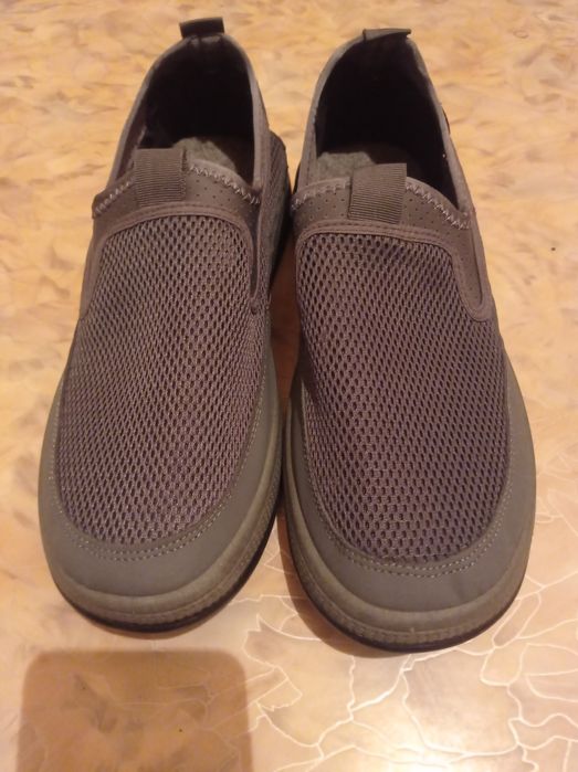 Кроссовки мужские