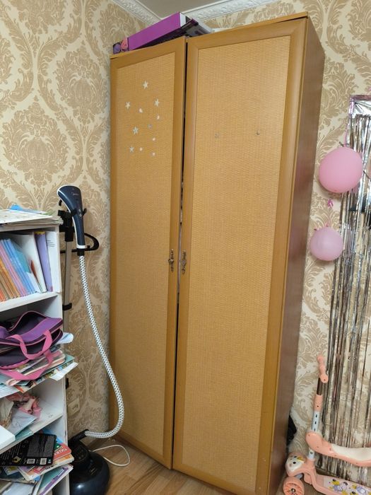 Продам шкаф! Недорого срочно!