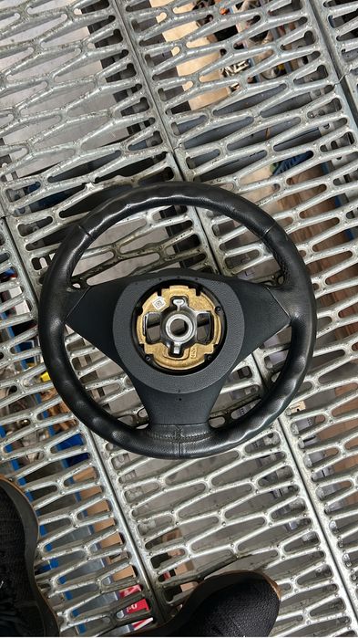 Volan sport fara airbag start stop bmw e60 61 e63