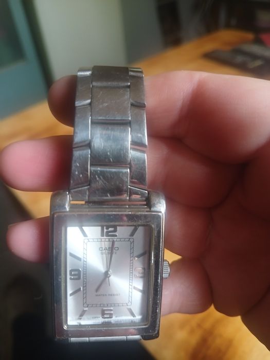 Продам часы" Casio "!
