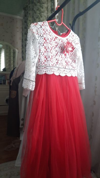 Платья для девочек