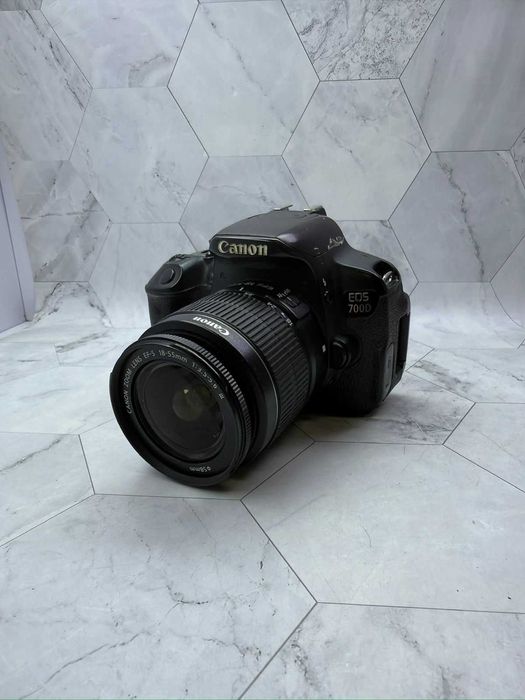 Canon EOS 700D/Кэнон/РАССРОЧКА ДО 60 МЕСЯЦЕВ/"Лидер Ломбард"