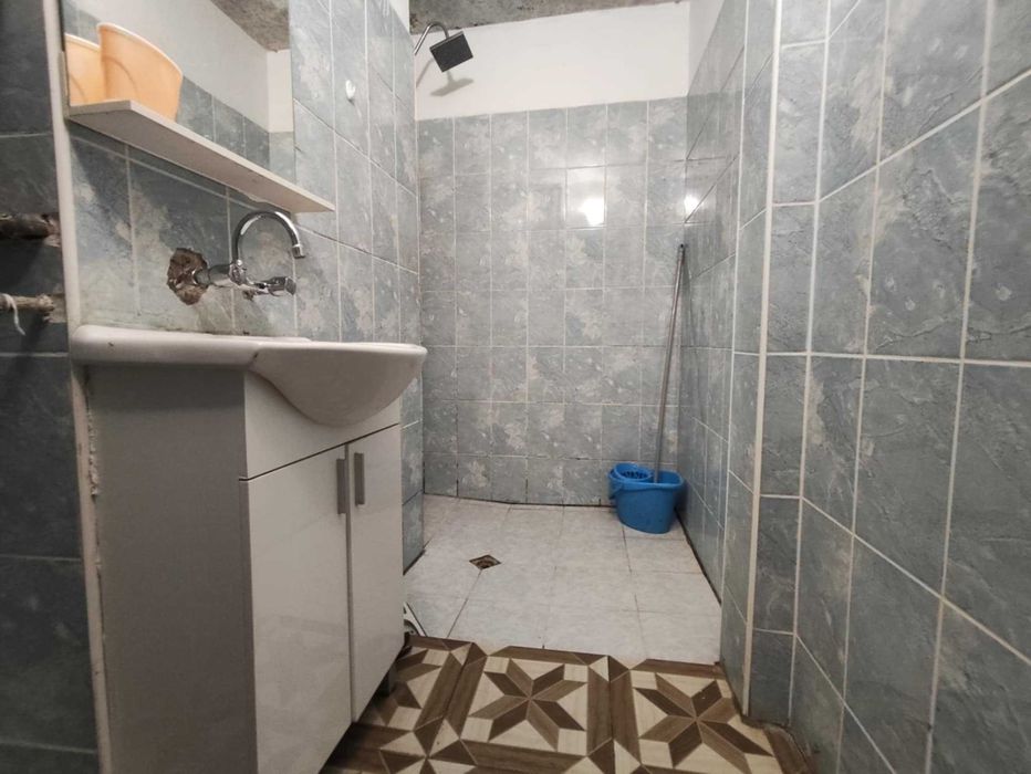 Продава се Четиристаен апартамент в Търговище, Запад 3 - 78 кв.м за 948 €/кв.м - Снимка #10