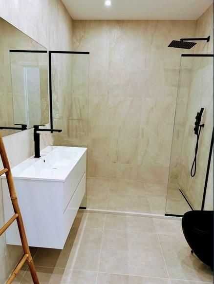 Продава се Двустаен апартамент в София, Младост 3 - 70 кв.м за 2015 €/кв.м - Снимка #8