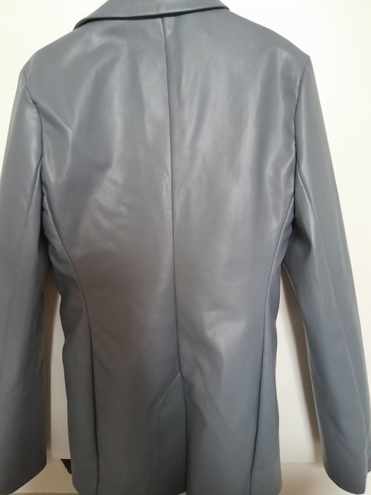 Продам пиджак экокожа