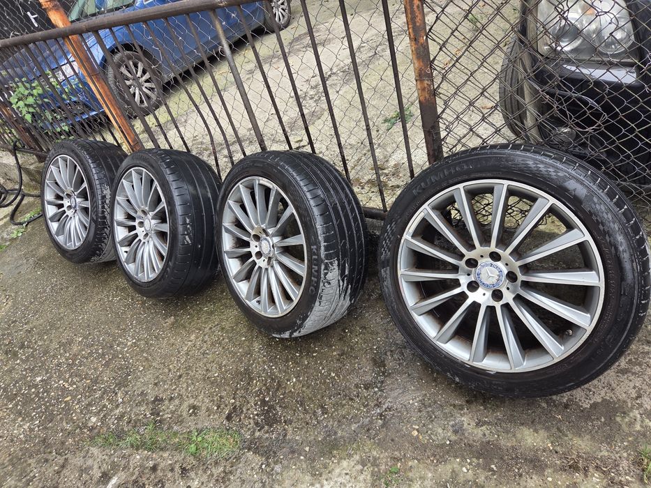 Продавам 4 броя джанти AMG за