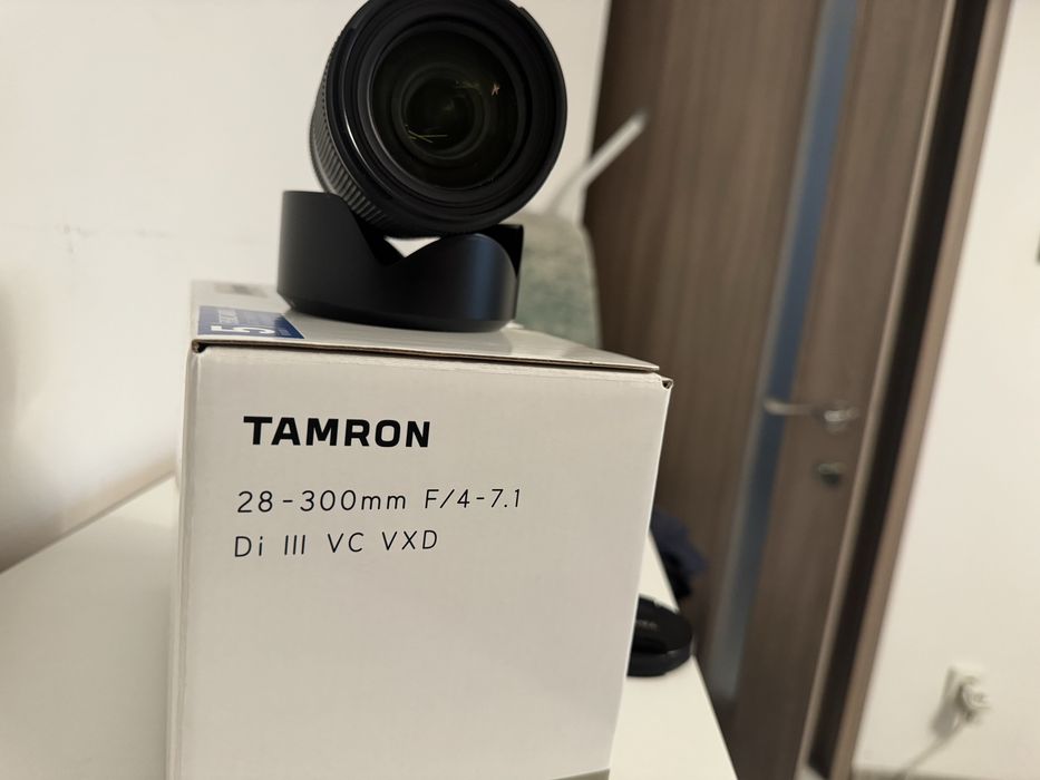 Tamron 28-300mm  Di III VC VXD Sony E, nou