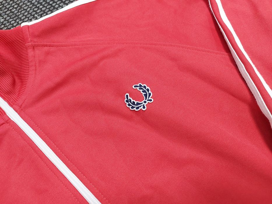 Fred perry горнище L размер