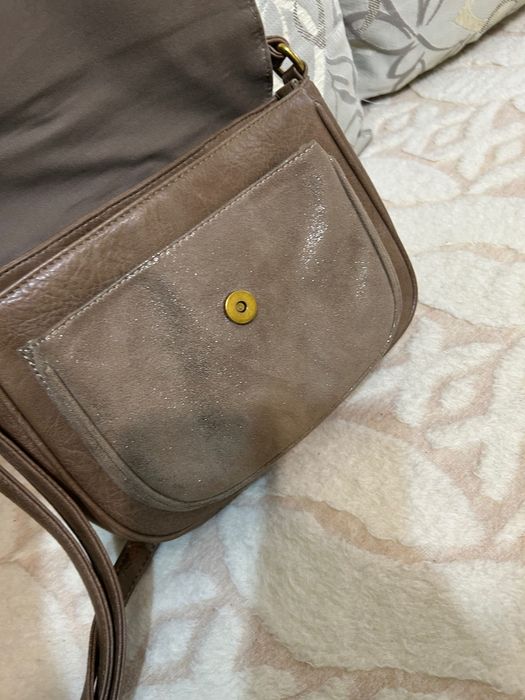 Дамска чанта през рамо