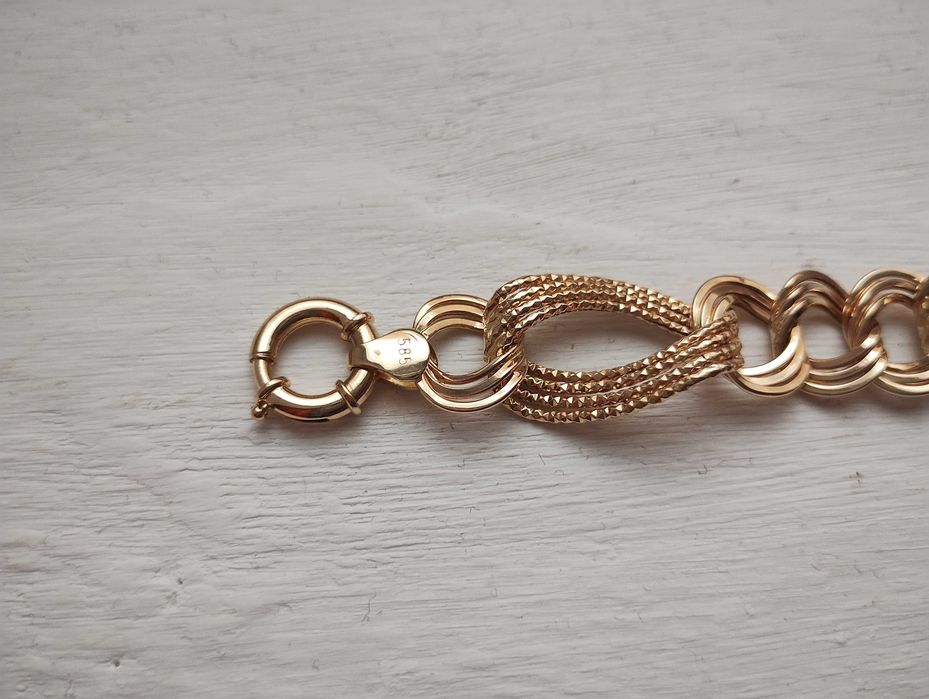 Vând brățară de aur