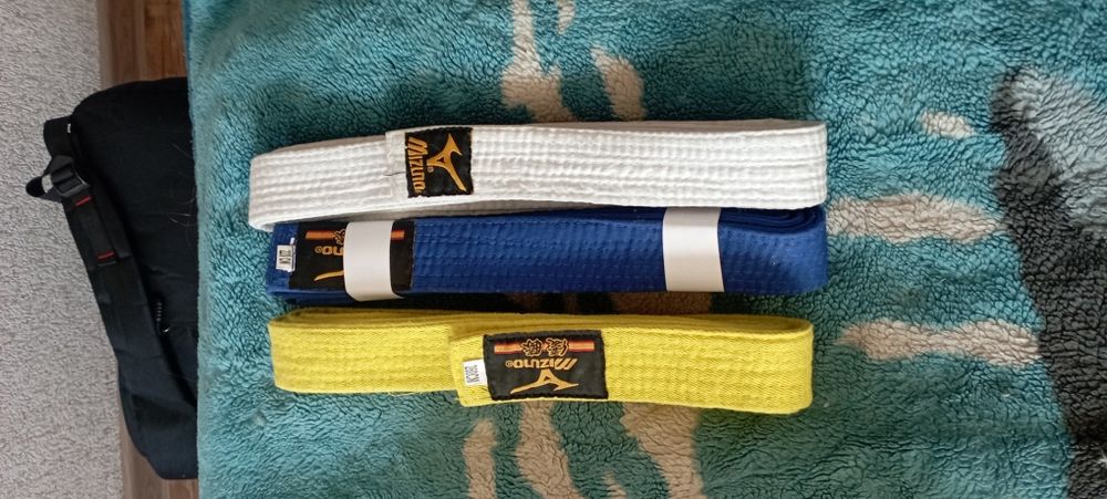 Продам защиту и кимоно