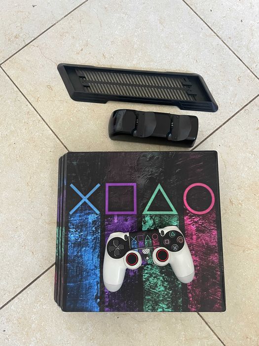 Playstation PS4 Pro modata, firmware 12.52