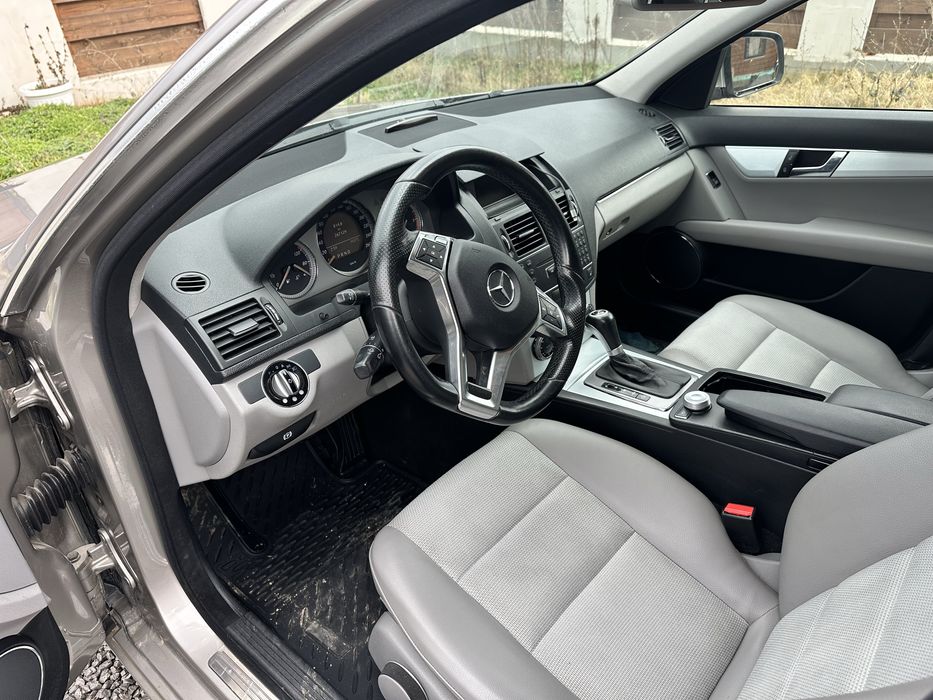 Mercedes-Benz C320 CDI