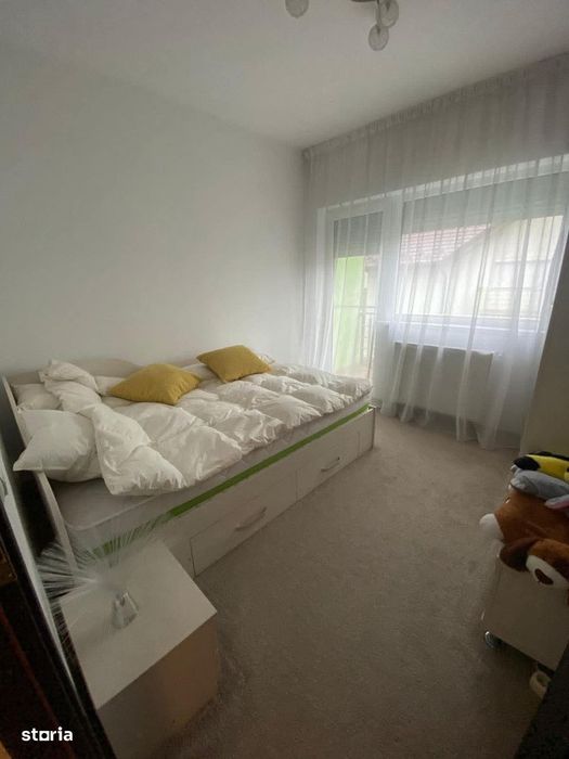 Duplex 4 camere ! 3 parcări ! Str Prof Dumitru Mocanu