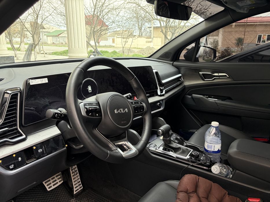 Продаётся kia почти новая