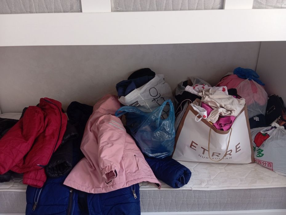 Одежда чистые для девочек для мальчиков