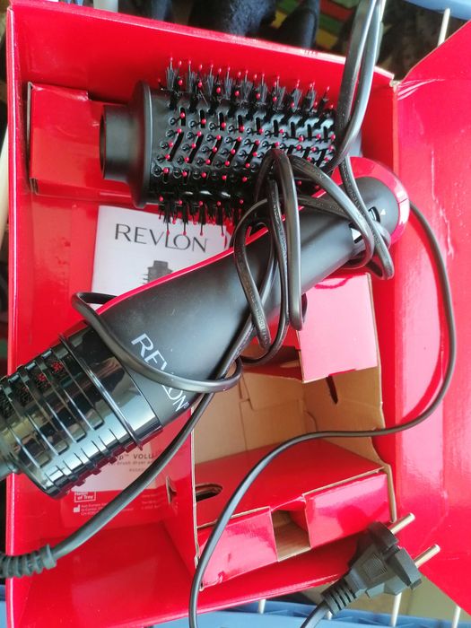 Perie electrica fixa REVLON One-Step Volumiser PLUS RVDR5298E, cu cap detasabil, 4 trepte temperatura, tehnologie ioni Tourmaline, ceramica si titan