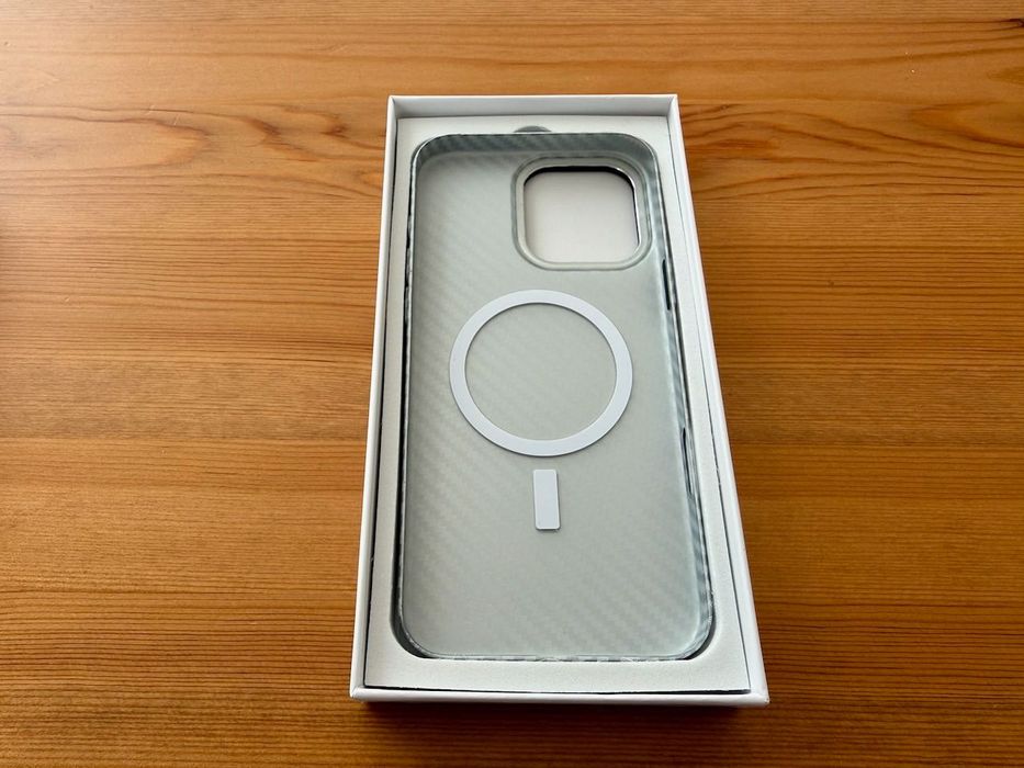 iPhone 16 Pro Max 1TB + Подарък кейс Reborn Device RD Case V3 Limited