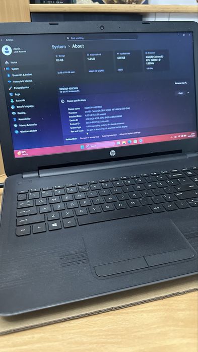 Laptop HP 250 Windows 11 SSD