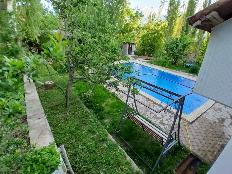 Дача находится в гарах возле песочного пляжа воздух прекрасно вид на м