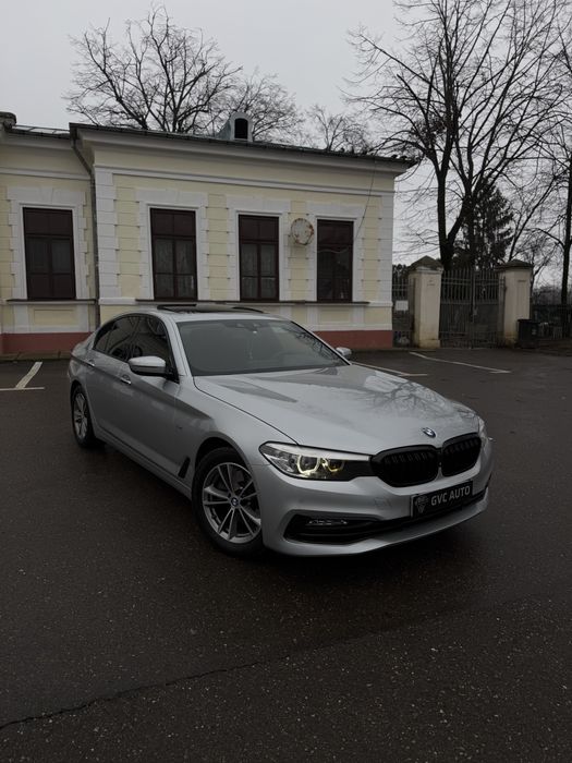 BMW / G 30 / 2018 /