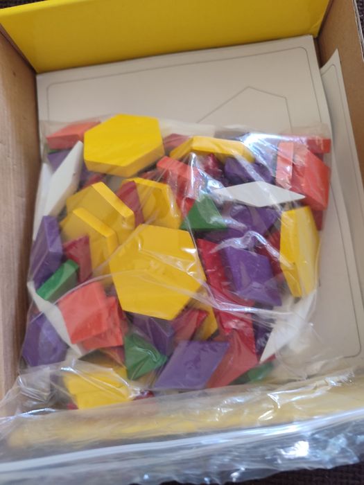 Намалена цена Детски игри и пъзели, кученце , cry baby