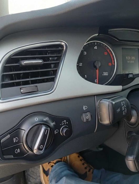 Audi A4 Avant 2.0 TDI | 2011 | Manual | Navi | Senzori | Întreținut