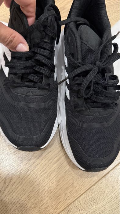 Кросовки adidas 36 размер.