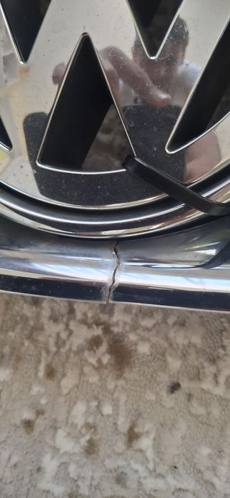 Grila fata Volkswagen Touareg Mk1
