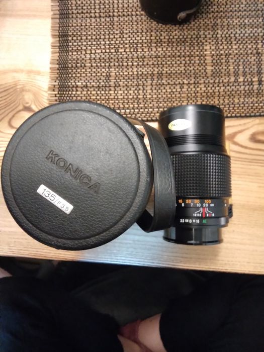 Obiectiv Konica Hexar AR 135mm F 3.5